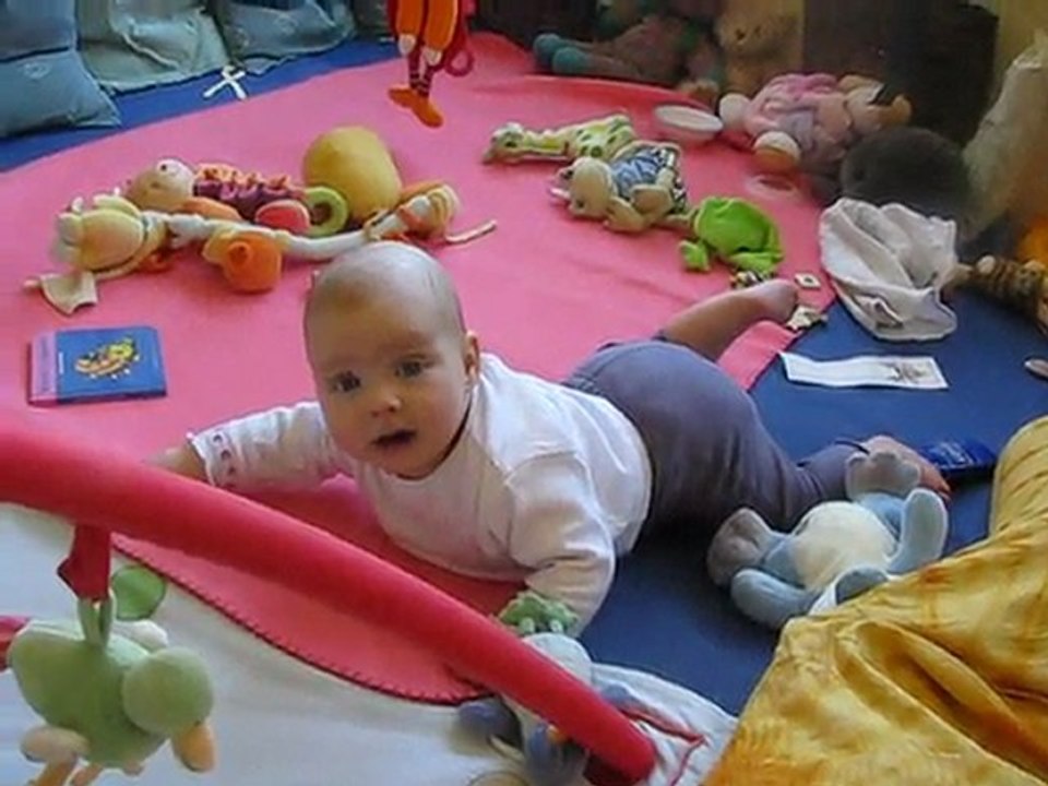 5 mois En Avant.avi