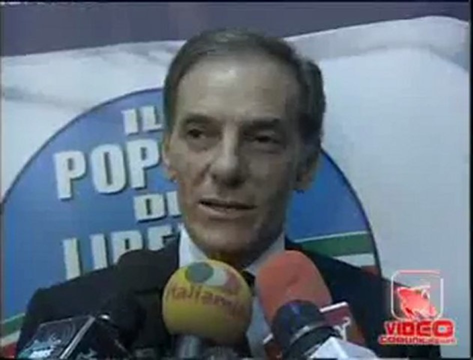 Napoli - Lettieri e il comitato In Rosa