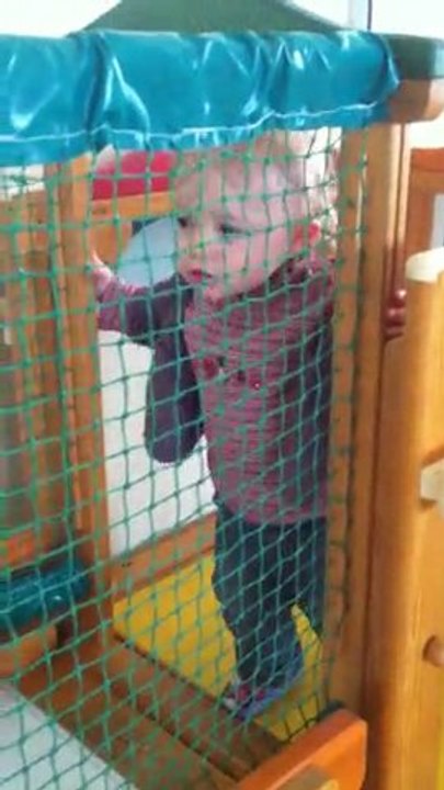 La reine du Toboggan à la crèche I 2 mars