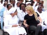 Shakira visits quake-hit Haiti