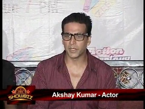 Akshay Kumar Shaadi Karke Nahi Phas Gaya - Bollywood News