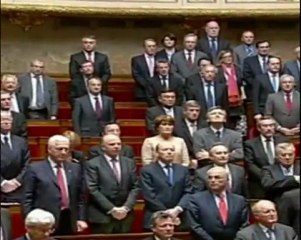french goverment refuse nuclear debate 290311