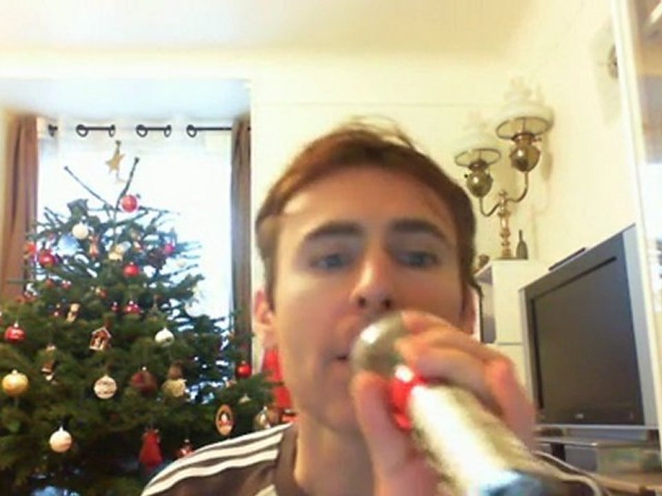 Wiwi égratigne "avec toi" de Gillian Hills