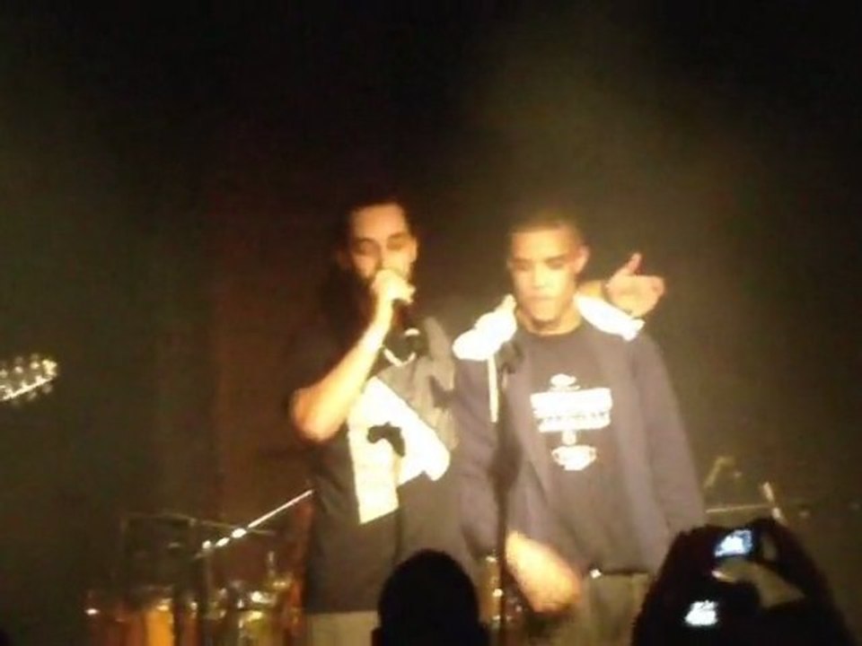 tairo (part 3) @ la maroquinerie = 05-11-2010