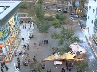 POUR UNE ÉCOLE DES ARTS-DÉMOCRATIFS