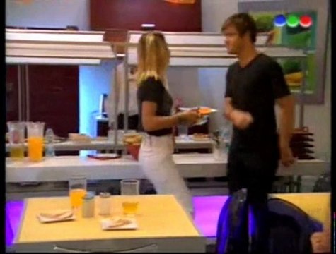 Casi Angeles 2010 CAP 10.2