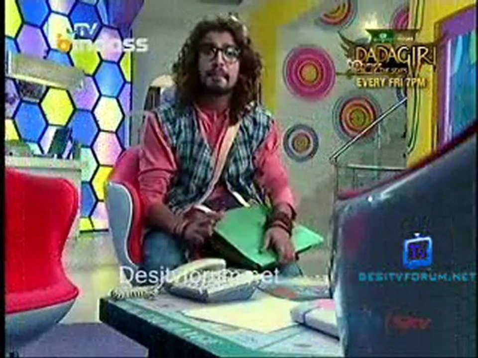 Meri Toh Lag Gayi Naukri - 2nd April 2011 Part2