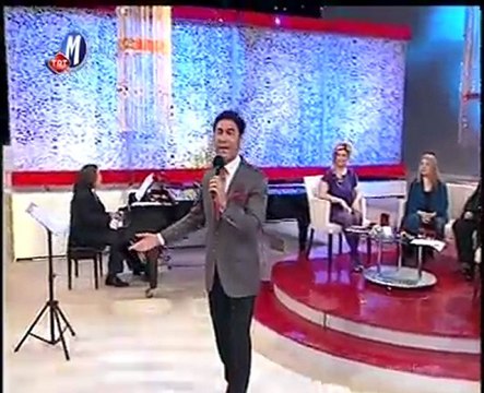 BAHADIR ÖZÜŞEN - Dönsen de artık sevemem seni