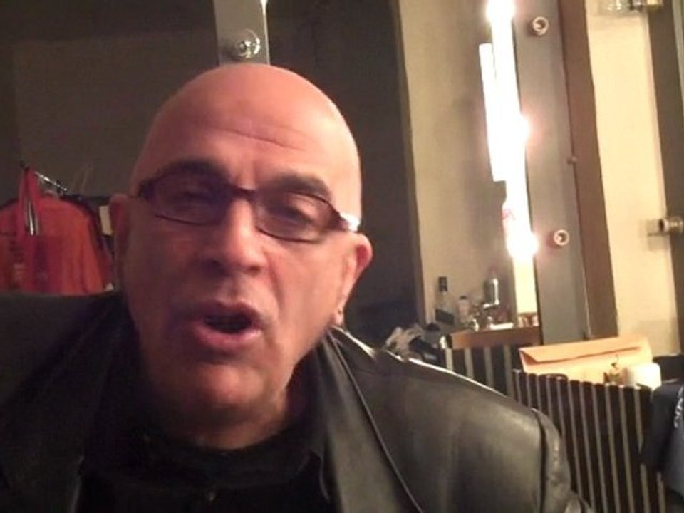 Ο Γιάννης Ζουγανέλης στο cosmo.gr 1