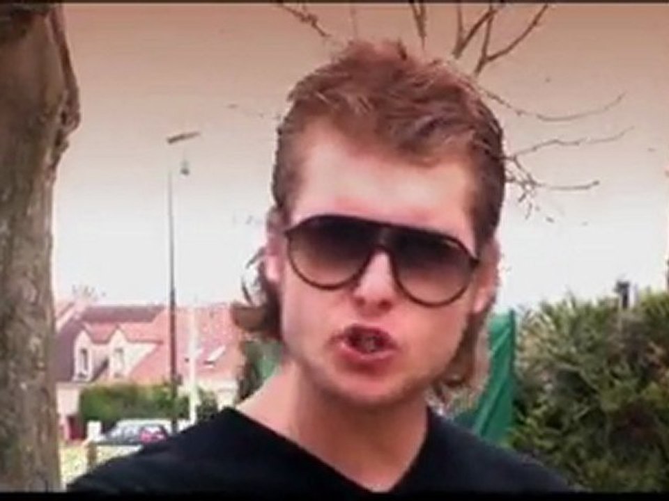 clip peter psico mpeg4 HD