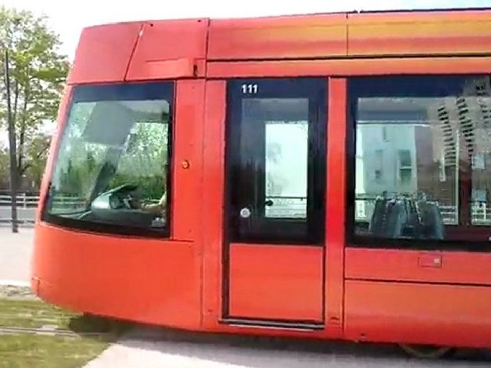 tram en rodage Reims