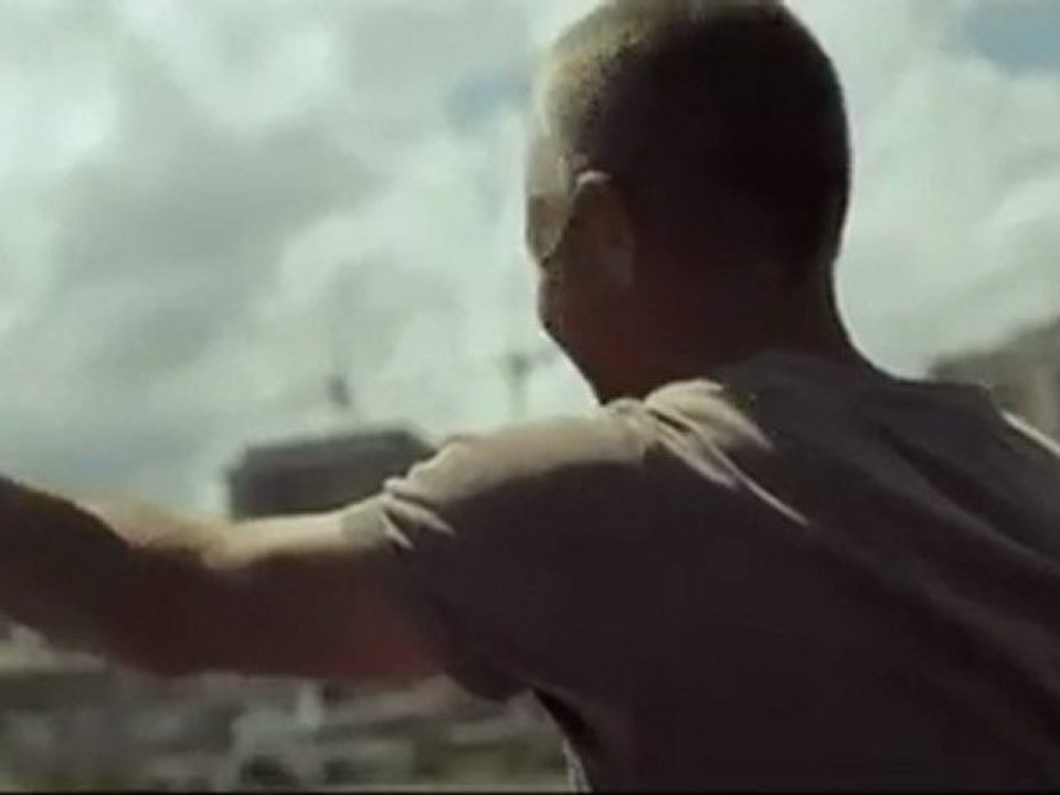 Brookes Brothers feat. Robert Owens " Beautiful "