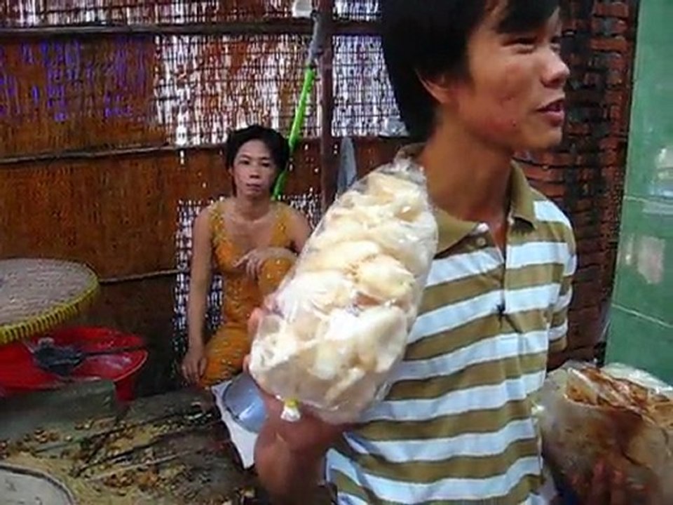 Fabrique feuille de riz (delta Mekong)