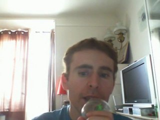 Wiwi égratigne "dans mon quartier"