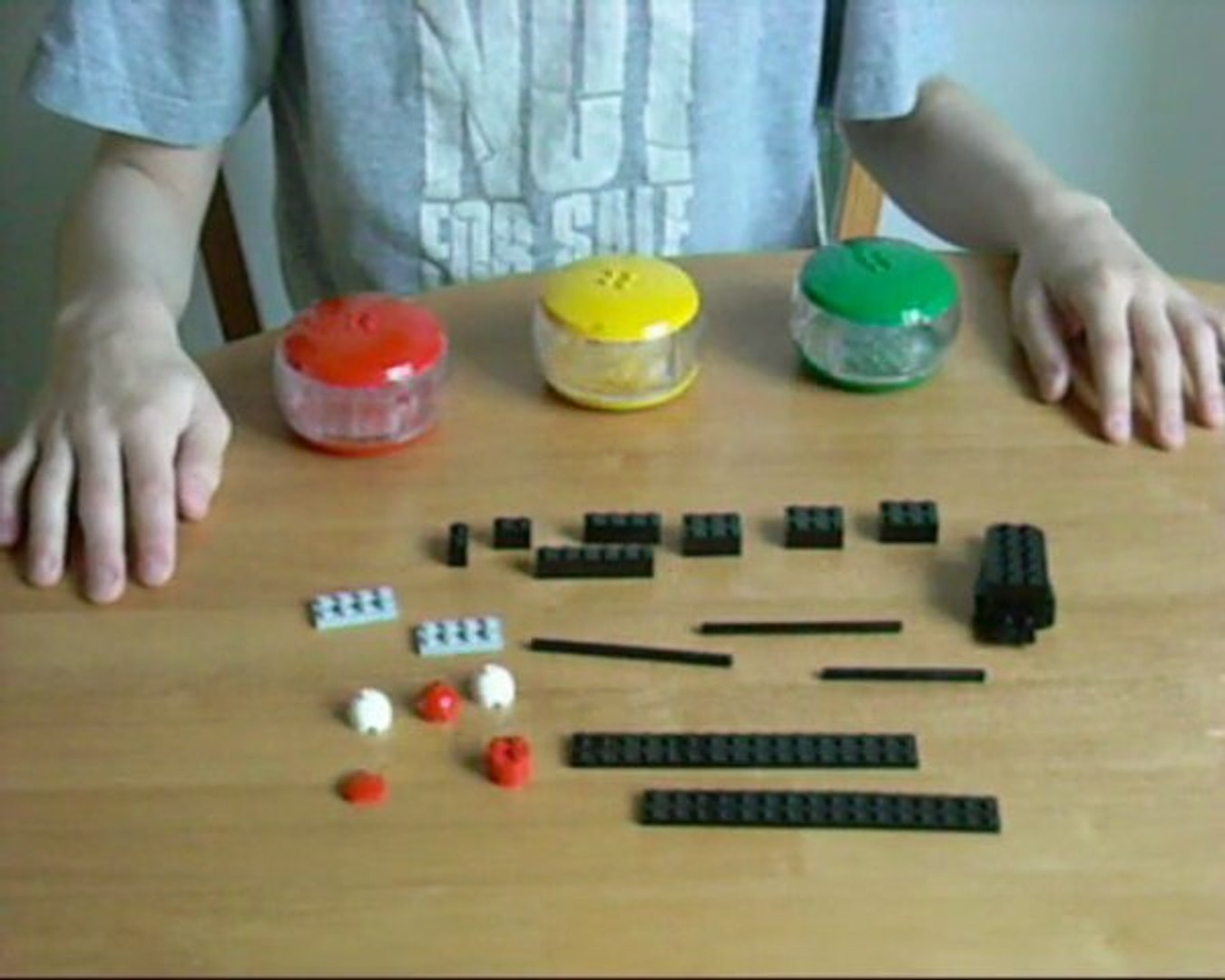 Fabriquer des toupies en LEGO - Vidéo Dailymotion