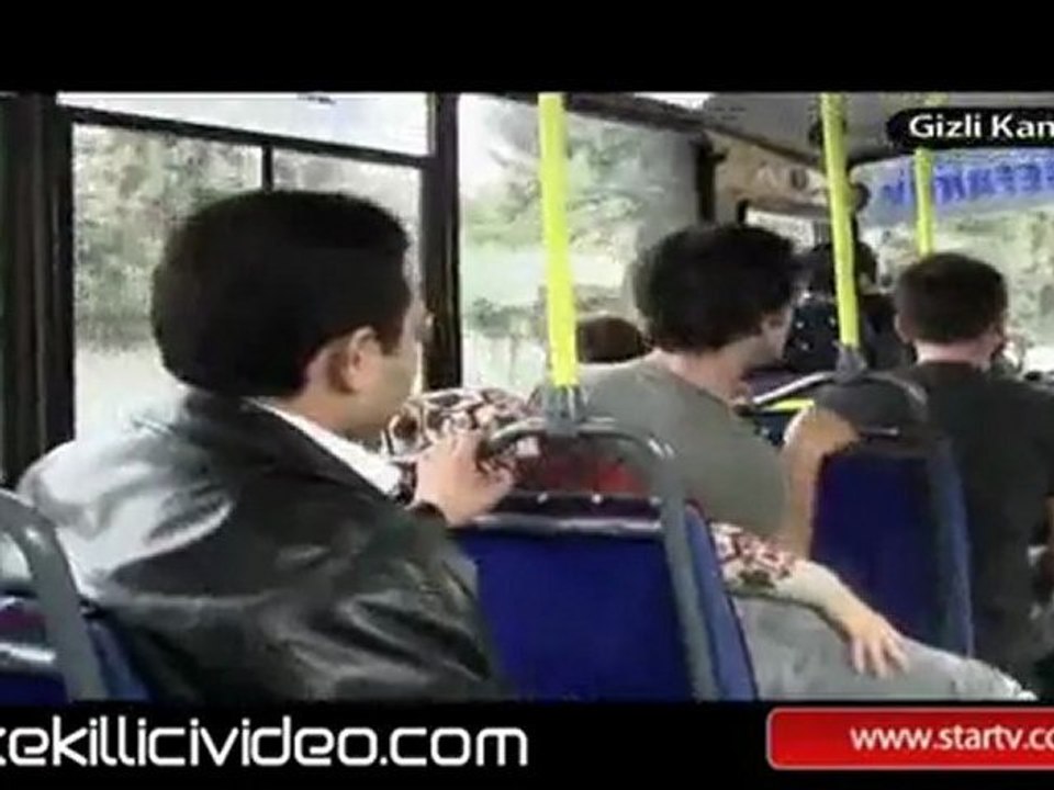 Hayrettin ve Yetersiz Ulvi Minibüste Vampir Şakası 1 - Hayrettin ' den