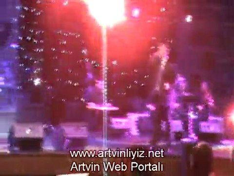 Cengiz Kurtoğlu Çayır Biçiyom Çayır Canlı Konser Video