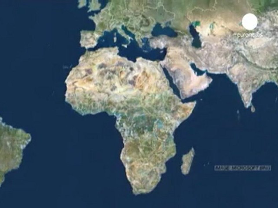 Gaddafi attacks continue