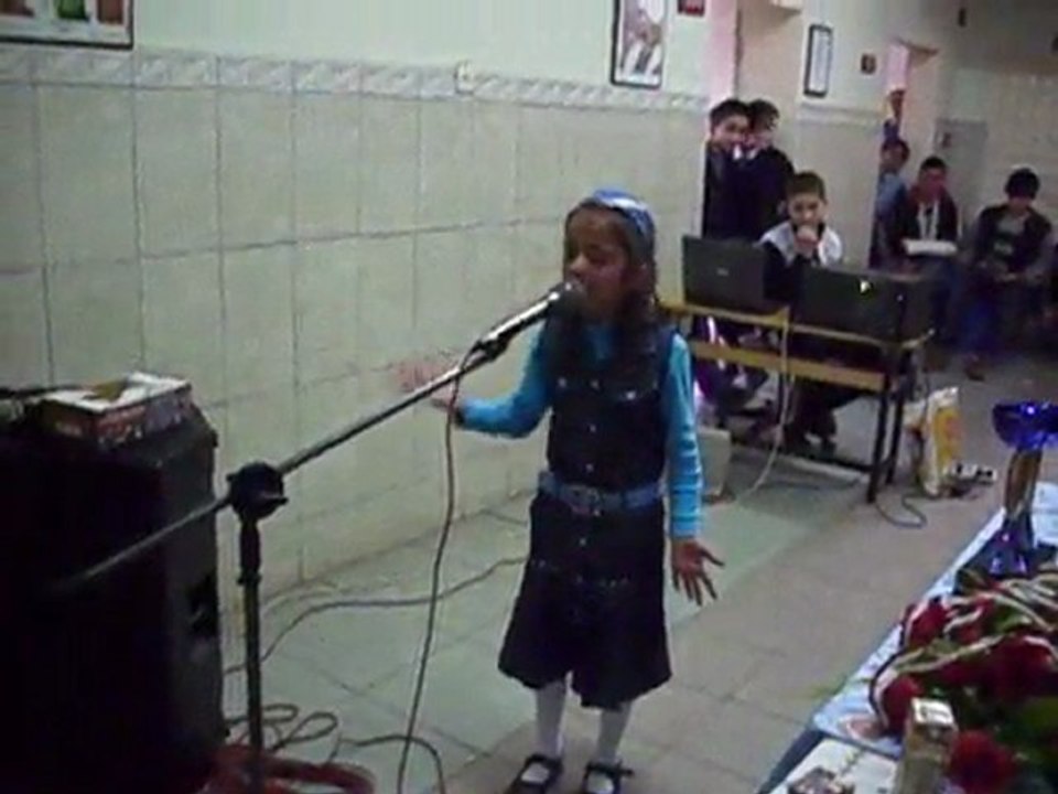 İSTİKLAL MARŞINI EN GÜZEL OKUMA YARIŞMASINDA 3. OLAN YARIŞMACIMIZ 1/A SINIFINDAN ALEYNA YILDIZHAN.