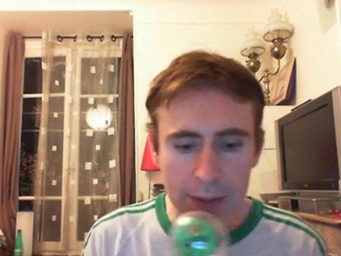 Wiwi égratigne curieux docteur