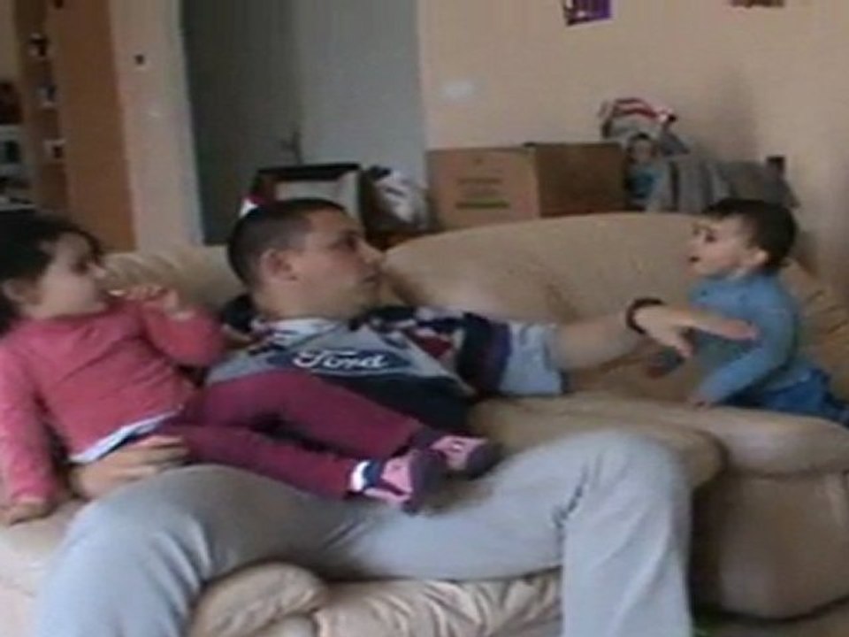 les premières sucettes hummm