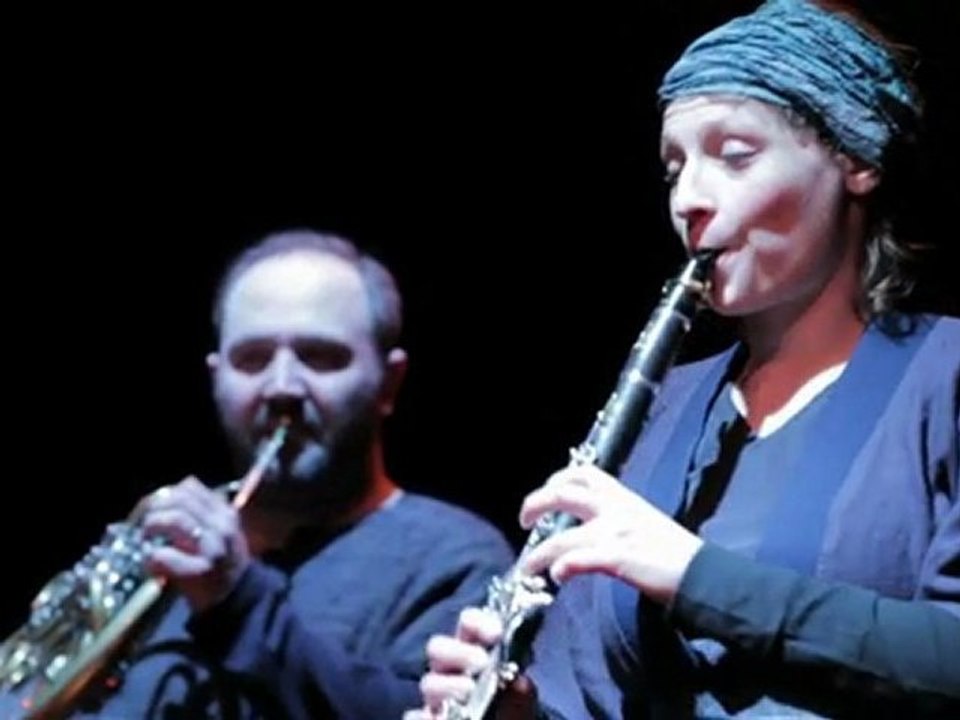 Caravane Gazelle - Théâtre de Ménilmontant - 21 décembre 2010 - version 4'