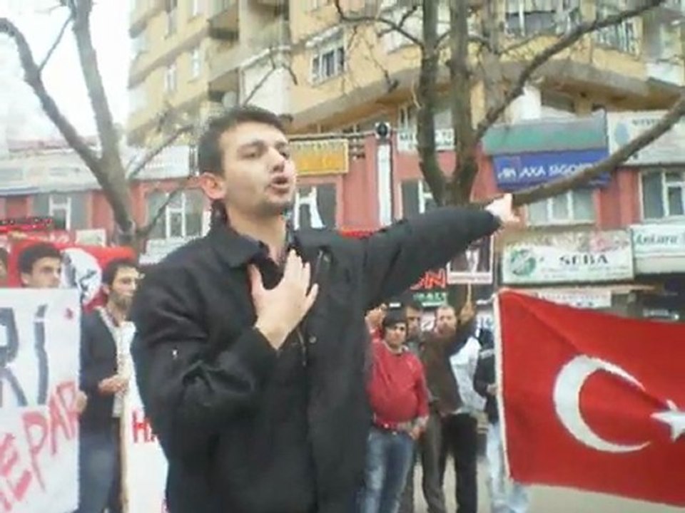 HEPAR BURSA GENÇLİĞİ . NE SAĞDAYIZ NE SOLDAYIZ MUSTAFA KEMAL İN ASKERLERİYİZ