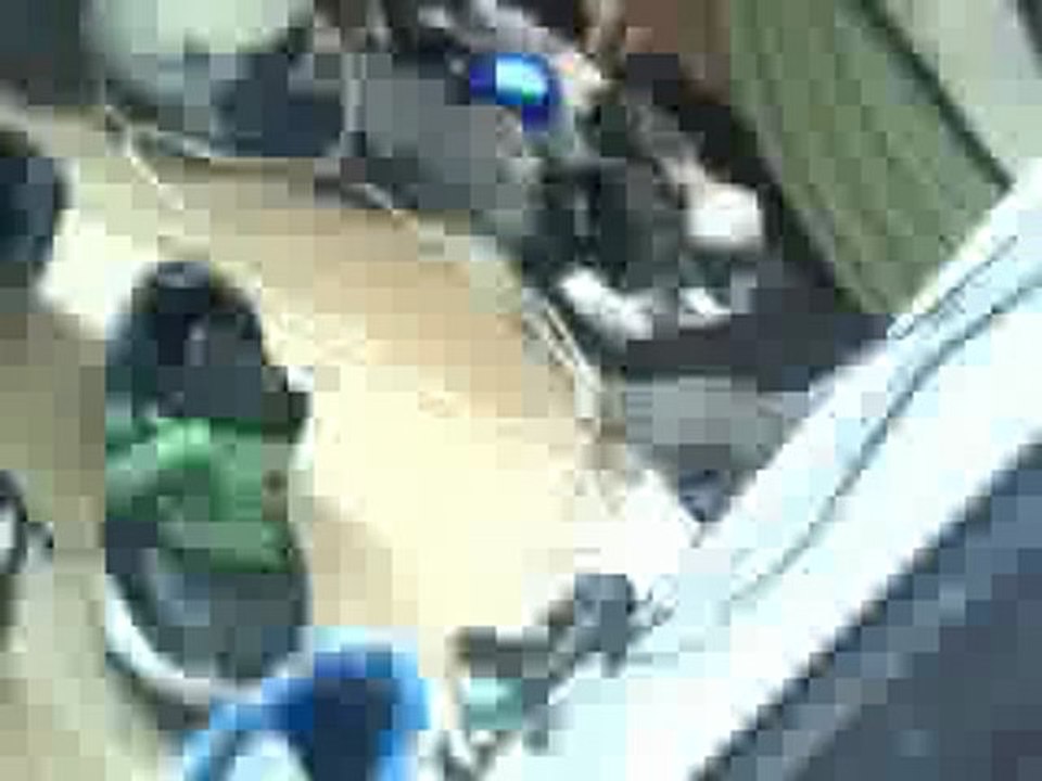 great loose shoes, cool