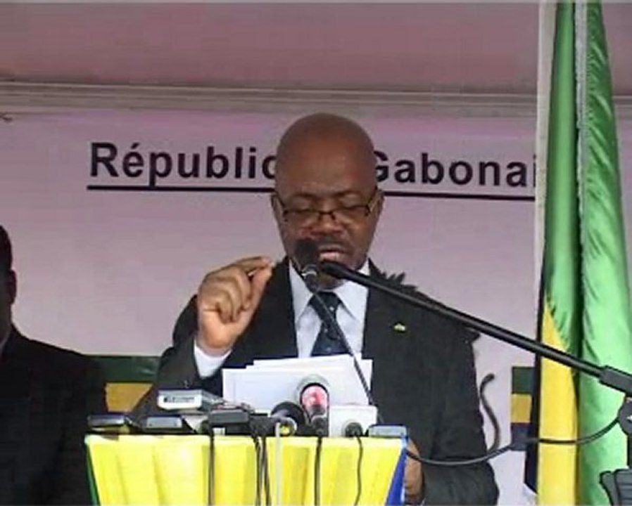 André MBA OBAME