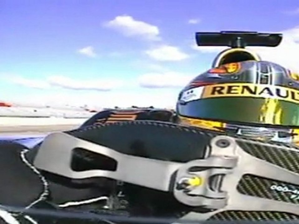 Vitaly Petrov - Deutsch