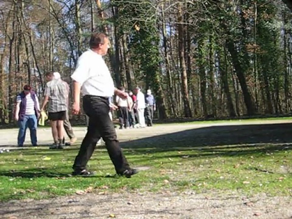 leonberg-petanque auf der engelbergwiese 02042011.1