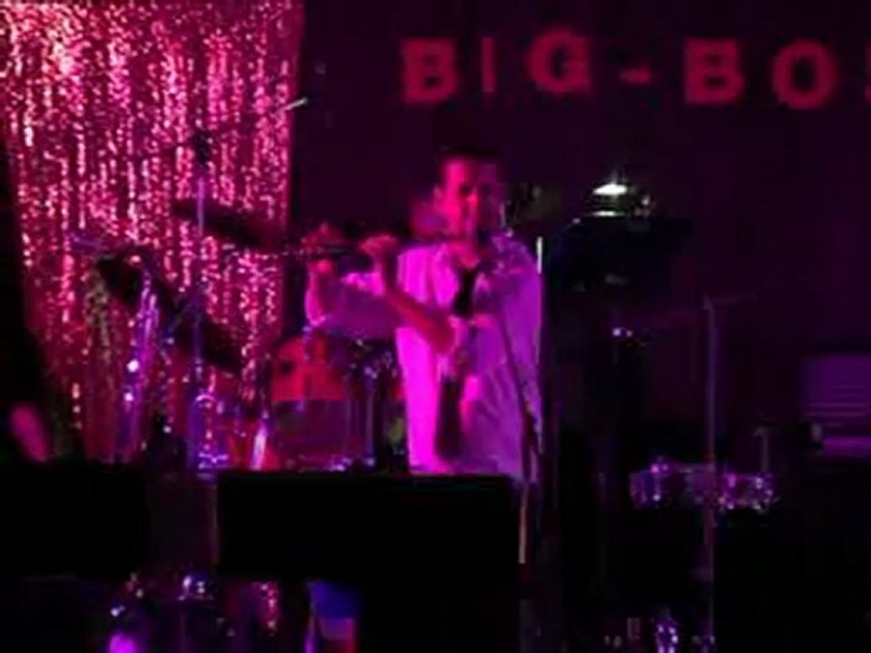 LES BIG BOSS orchestre variétés musette BOLERO - Derniers baisers