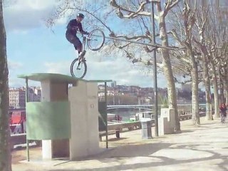 jump vtt trial lyon