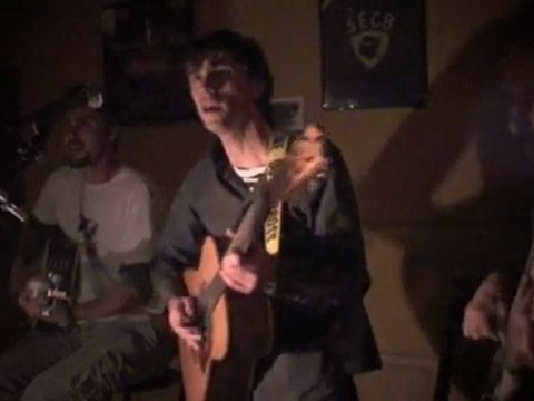 Soirée de Cloture au Bar de la poste à petreto en Corse avec Plus à l'Ouest et le Sergent Jehro