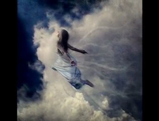 Duygu Hacıosmanoğlu kaleminden ve sesinden karışık Duyguli şiirler