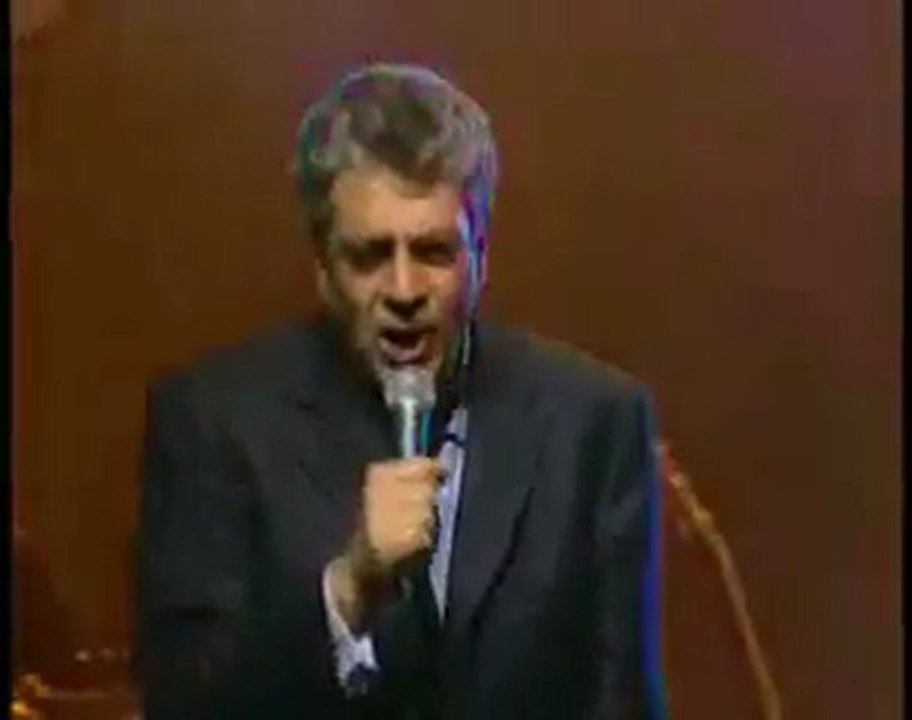 Enrico Macias   "Le mendiant de l'amour"