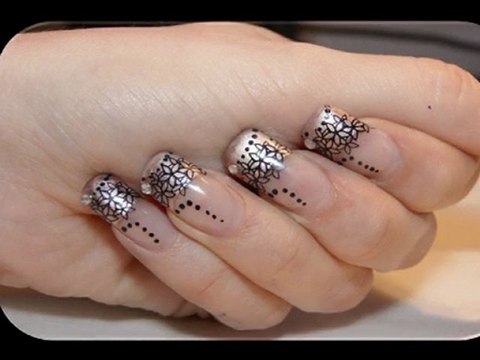 nail art Arabian simple pas à pas ( déco d'ongles )