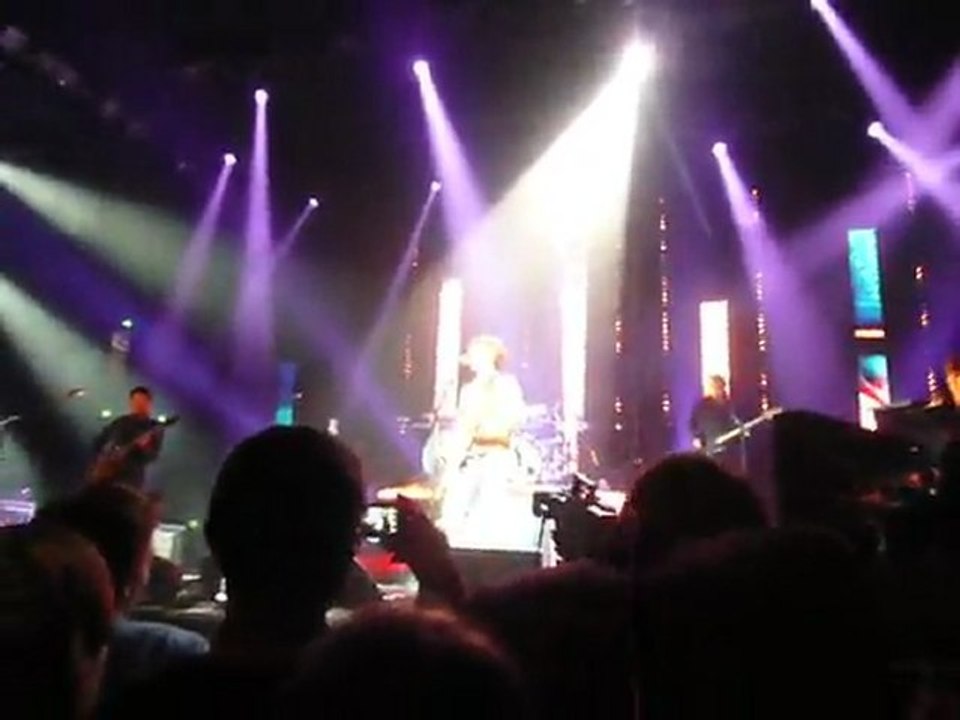 l'arrivée de james blunt au concert