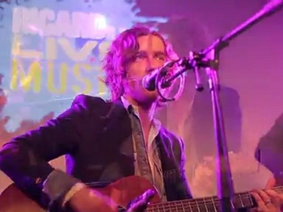 Ricard SA live 2011 : Puggy, Julien Doré et Namaste