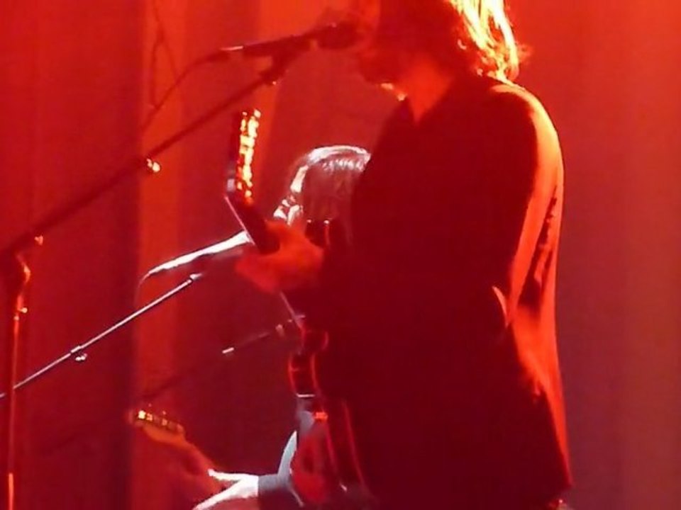 Archive - Controlling crowds @ Grand Rex 04-04-2011