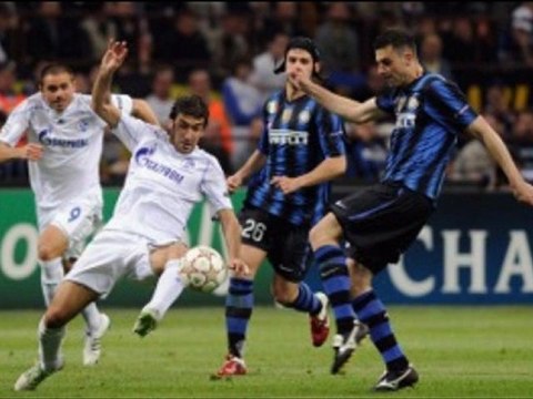 Inter 2-5 Schalke Stankovic wonder-strike, Raul great-finish, Chivu red-card