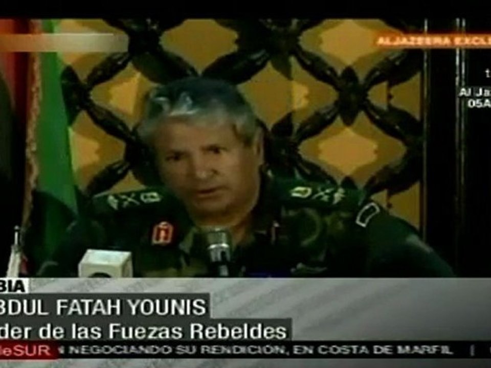 Rebeldes libios decepcionados de la OTAN