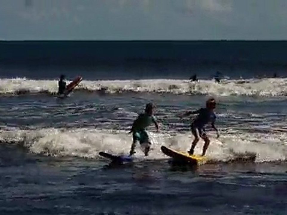 Surf Papenoo 05avril.avi