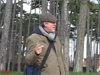 Accueillir un chien adulte : la rencontre avec des congénères et le partage des ressources