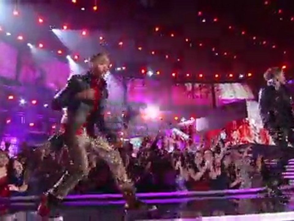 Justin Bieber Baby, never say never, Usher OMG