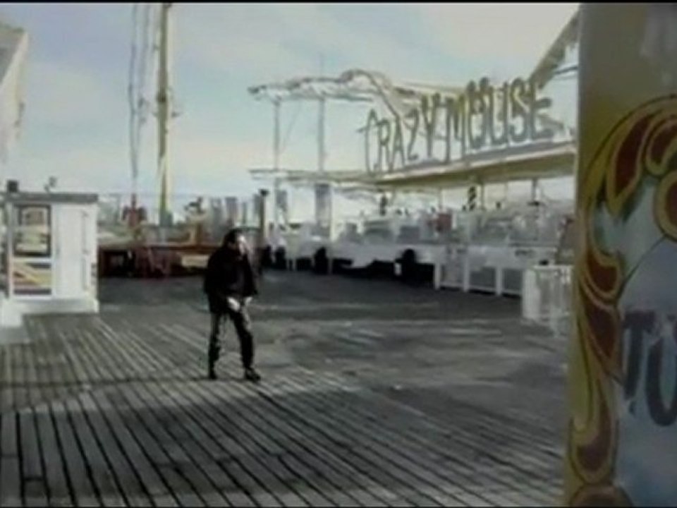 Christophe Maé - La rumeur [Clip Officiel]