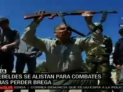 Rebeldes libios alistan combates tras perder Brega