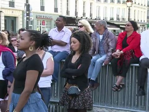 Aimé Césaire entre symboliquement au Panthéon