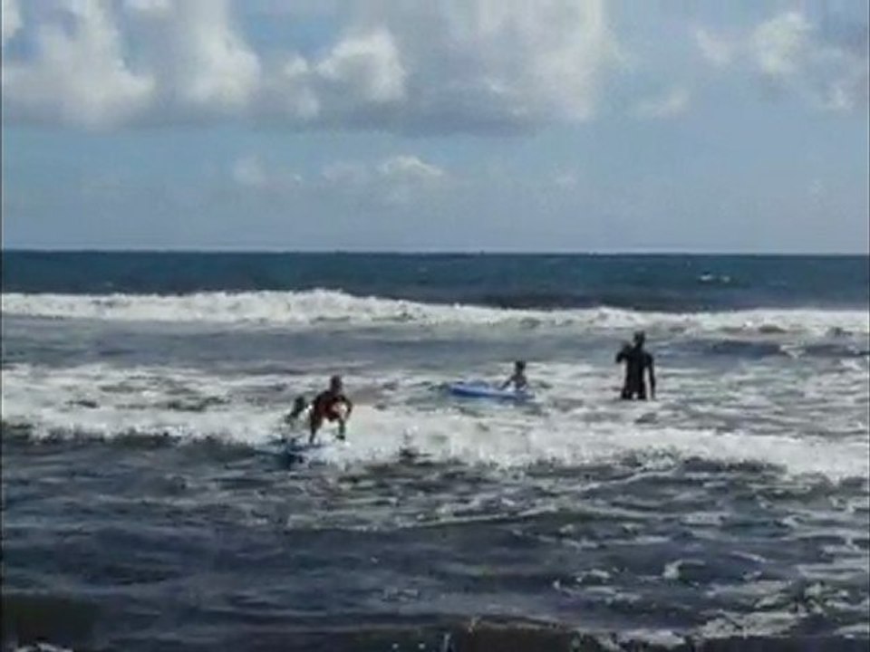 Cours surf Papenoo J3.avi