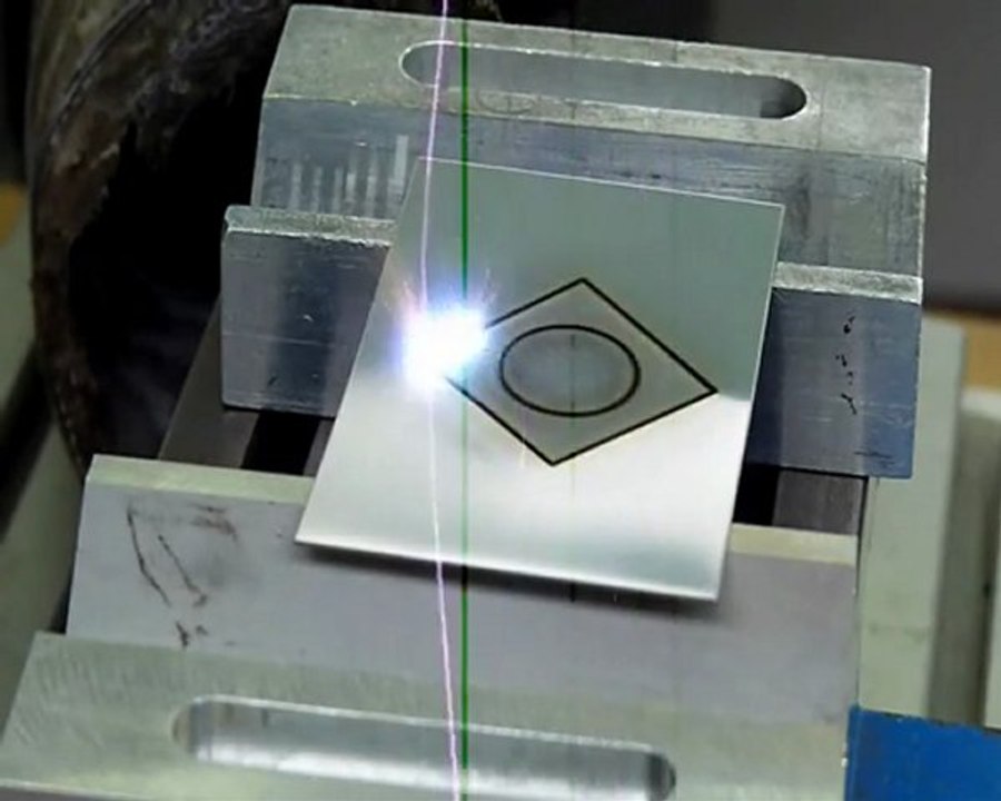 Découpe avec laser LASER CHEVAL LEM 2 50W